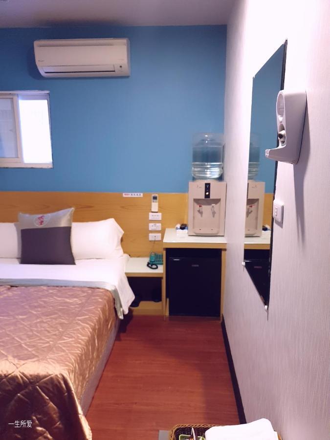 Yung Feng Hotel Keelung Zewnętrze zdjęcie