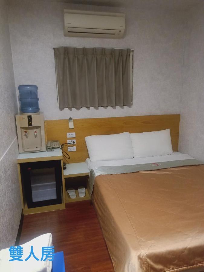 Yung Feng Hotel Keelung Zewnętrze zdjęcie
